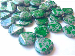 Freckled GREEN Beads - Circular 26x26mm Large faceted acrylic nugget beads for bangle or jewelry making