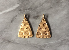 VINTAGE Hammered animal print metal earring Beads, 24mm triangle cutout Necklace pendant bead, one hole at top DIY blanks, gold metal blanks