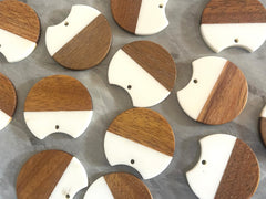 Wood Grain Cream resin Beads, round cutout acrylic 37mm Earring Necklace pendant bead, one hole at top DIY wooden blanks brown white