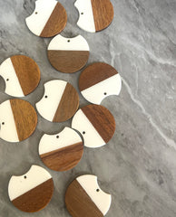 Wood Grain Cream resin Beads, round cutout acrylic 37mm Earring Necklace pendant bead, one hole at top DIY wooden blanks brown white