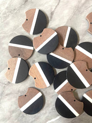Wood Grain Cream Black resin Beads, round cutout acrylic 37mm Earring Necklace pendant bead, one hole at top DIY wooden blanks brown