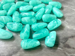 Mint Green Beads, Green Beads 28mm Oval Beads, Big Acrylic beads, Big Beads, Bangle Beads, Wire Bangle necklace Beaded Jewelry