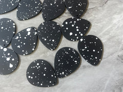 Black White Spray paint teardrop pendant earrings rubber clay teardrop blanks earrings, painted earrings, boho jewelry paint splatter art