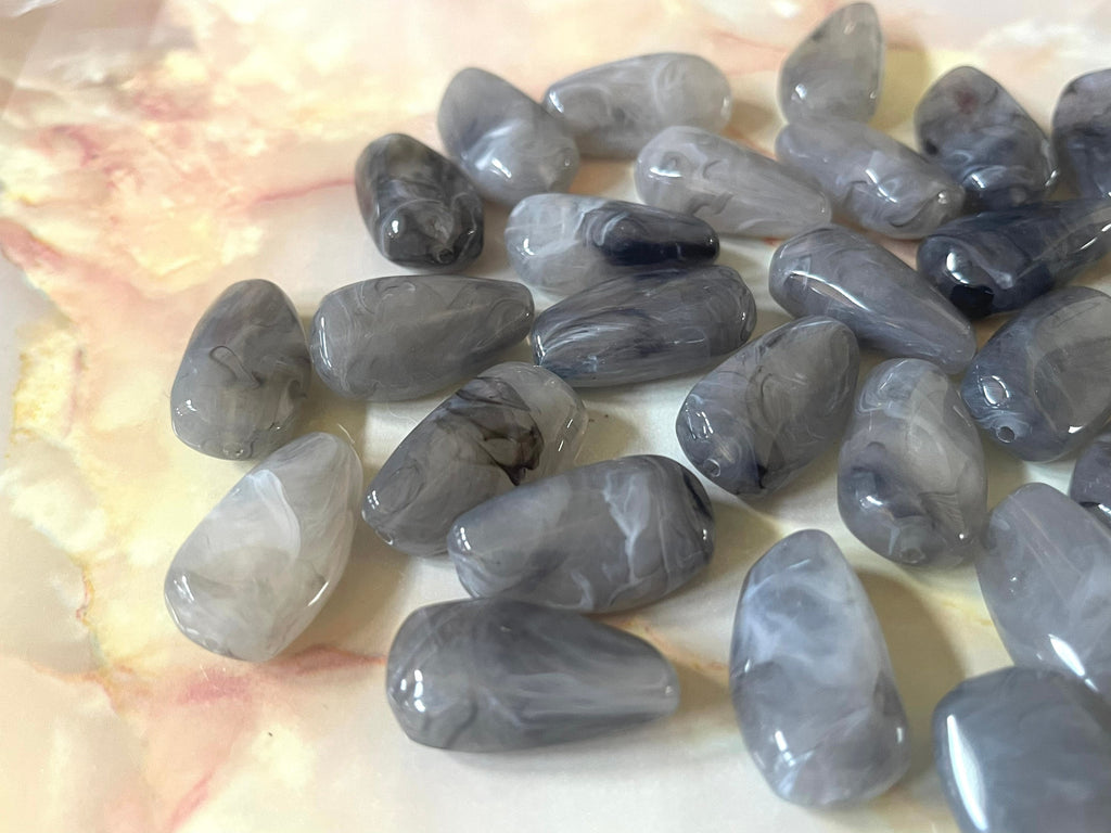 Gray Beads, Gray black swirl Beads 28mm Oval Beads, Big Acrylic beads, Big Beads, Bangle Beads, Wire Bangle necklace Beaded Jewelry