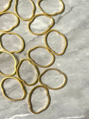 Gold Oval metal earring Beads, circle cutout Necklace pendant bead, textured DIY blanks 39mm circles oval, gold round jewelry blanks