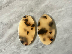 Blonde Tortoise Shell brown black Resin Beads, oval cutout acrylic 39mm Earring Necklace pendant, one hole top jewelry acrylic DIY