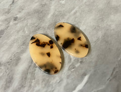 Blonde Tortoise Shell brown black Resin Beads, oval cutout acrylic 39mm Earring Necklace pendant, one hole top jewelry acrylic DIY