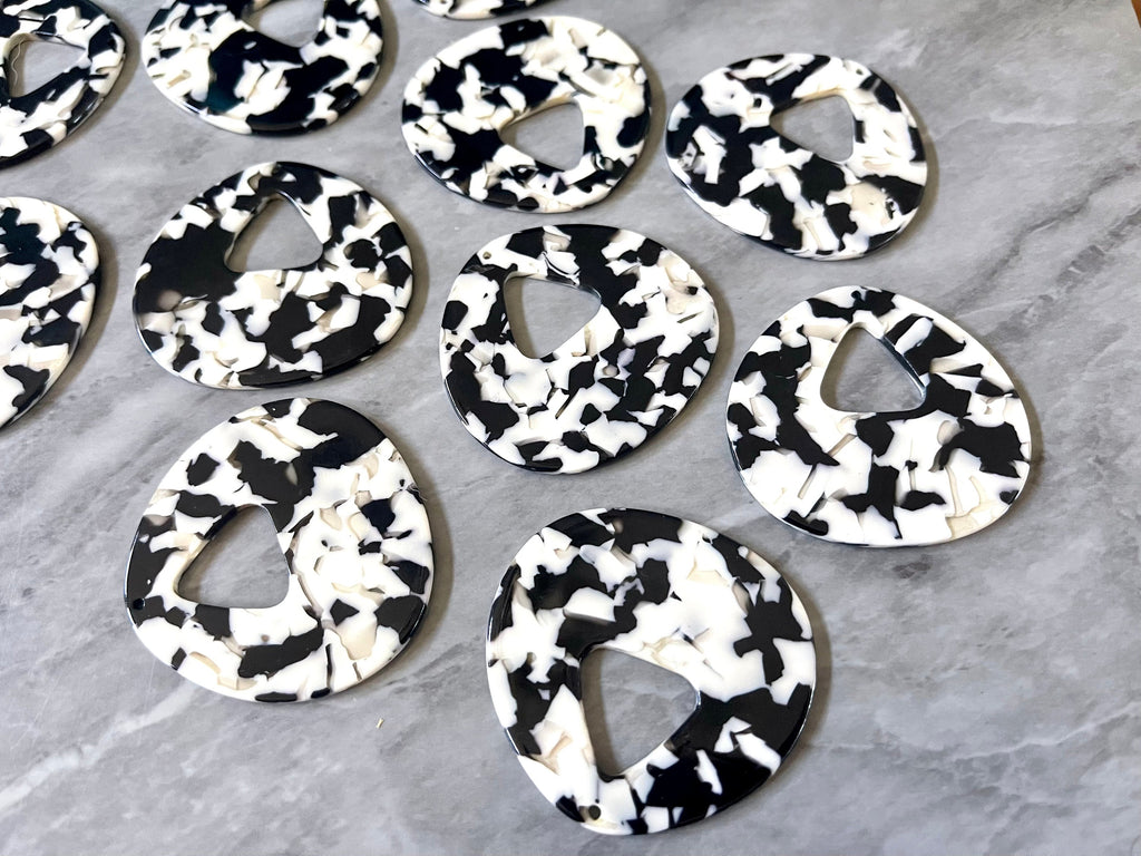 XL 48mm White Black Tortoise Shell Beads, pyramid shape acrylic Earring or Necklace pendant bead, 1 hole pendant acrylic tortoise shell