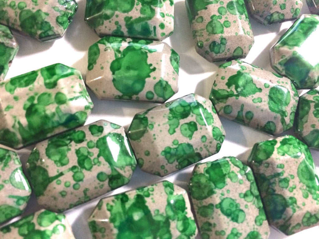 Freckled GREEN Beads - Octogon 24x16mm Large faceted acrylic nugget beads for bangle or jewelry making