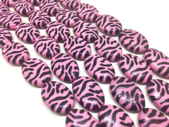 Pink and Black Animal Print Nugget Bead, oval beads, 28mm beads, leopard print beads, pink black beads, animalprint jewelry, animal jewelry