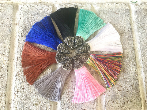 Rainbow tassel