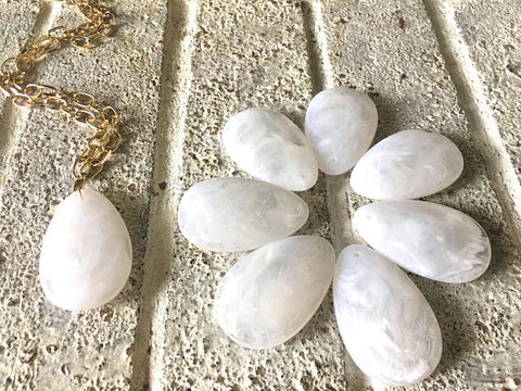 White Teardrop Pendants, 57x36mm, acrylic gem pendants, 1 hole pendants, long necklace, wire wrapped pendant, wrapping pendant creamy white