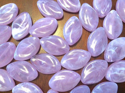 Lavender Beads, The Marquise Collection, light purple beads, purple beads, 30x21mm Beads, purple acrylic beads, purple bracelet, lilac beads