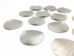 Silver hammered glitter 1 hole metal circle, Jewelry Making necklaces Bracelets or Earring, silver earrings metal blanks for tassel