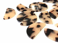 XL 37mm Blonde Tortoise Shell Beads, half moon shape acrylic Earring or Necklace pendant bead, 1 hole pendant acrylic tortoise shell, brown