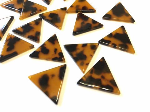 Black & brown Tortoise Shell Beads, triangle shape acrylic 29mm Long Earring or Necklace pendant bead 1 one hole top cream, animal print