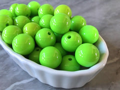 Green 16mm round beads, gumball beads, bubblegum beads, chunky beads lime necklace, apple green jewelry, chunky necklace