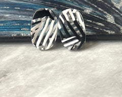 Black & White Tortoise Shell Acrylic Blanks Cutout, oval blanks, earring bead jewelry making, 24mm pierced earring 1 hole earring blanks