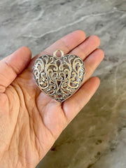 Large Valentines Day Silver filigree heart pendant, heart jewelry, Valentine's Day gift, heart necklace, heart bracelet decor
