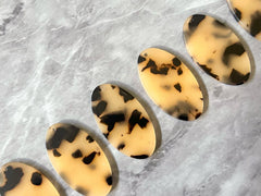 Blonde Tortoise Shell brown black Resin Beads, oval cutout acrylic 39mm Earring Necklace pendant, one hole top jewelry acrylic DIY
