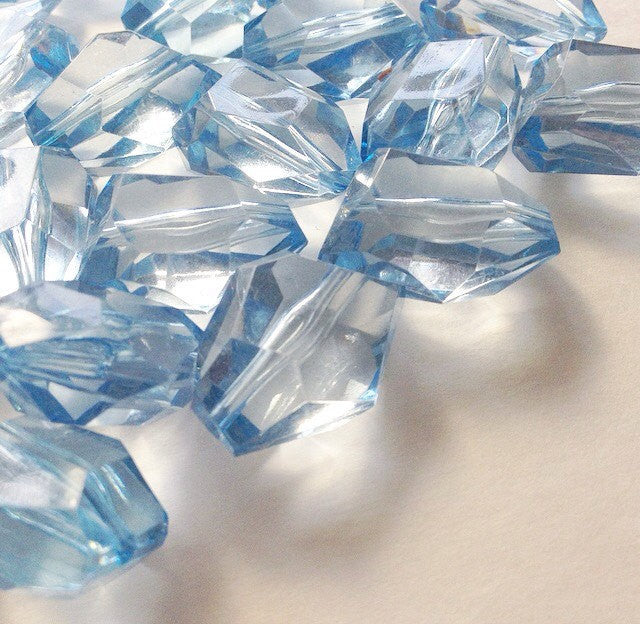 26x20mm Chunky ICE BLUE faceted acrylic nugget beads - Swoon & Shimmer - 1