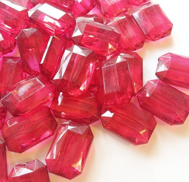 Cranberry Large Translucent Beads - Faceted Nugget Bead - FLAT RATE SHIPPING 30mmx22mm Maroon Marsala Garnet
