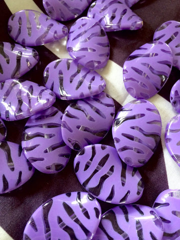 Large purple animal print beads - beads for jewelry making - tiger cougar cat stripe - team jewelry - Swoon & Shimmer - 1